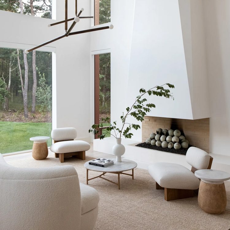 Interior minimalista com tons suaves